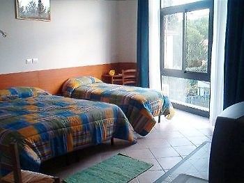 Lastra Bed & Car Lastra a Signa Luaran gambar