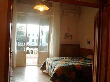 Lastra Bed & Car Lastra a Signa Luaran gambar